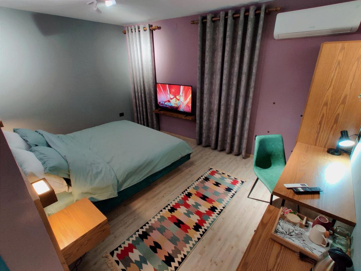 Piro'S Cozy Rooms - City Centre Korce Eksteriør billede