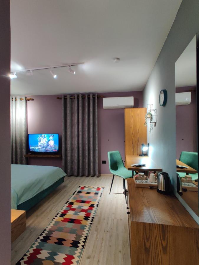 Piro'S Cozy Rooms - City Centre Korce Eksteriør billede