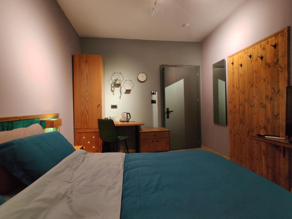 Piro'S Cozy Rooms - City Centre Korce Eksteriør billede